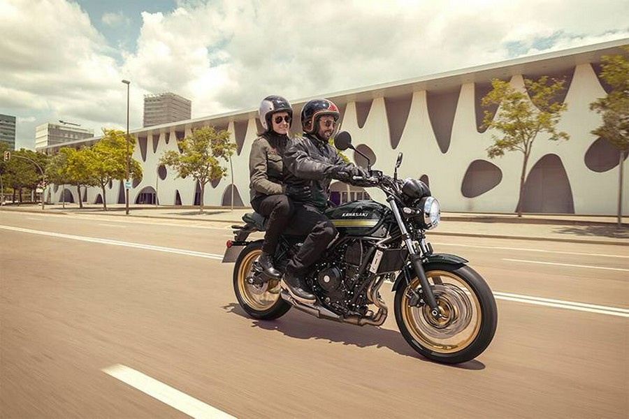 2025 Kawasaki ER650RSFBL