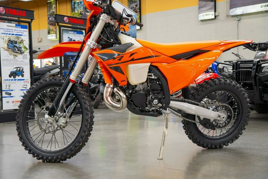 2025 KTM XC 250 W