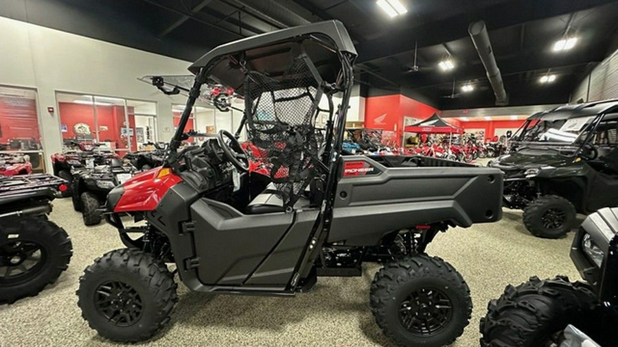2026 Honda Pioneer 700 Deluxe