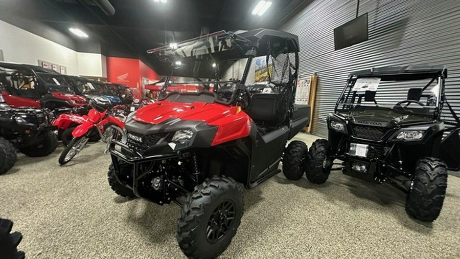 2026 Honda Pioneer 700 Deluxe