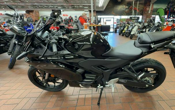 2026 Yamaha YZF-R3 ABS
