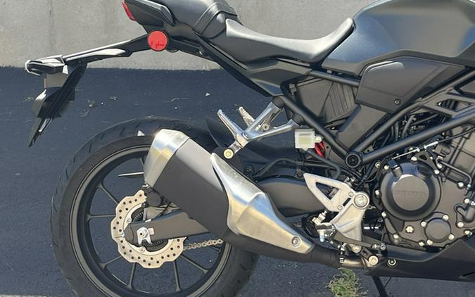 2026 Honda CB300R ABS