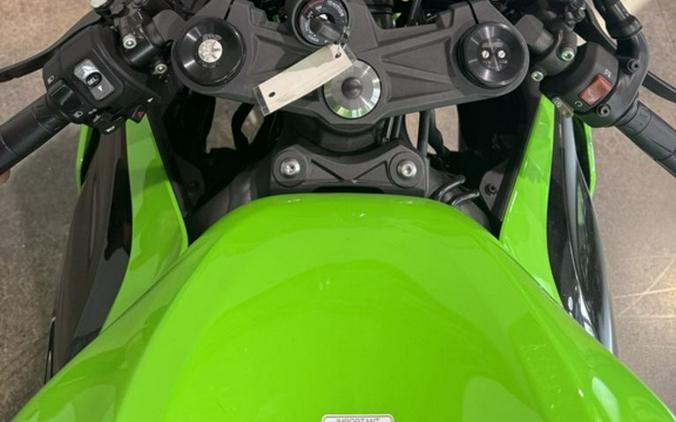 2026 Kawasaki Ninja® ZX™-6R ABS