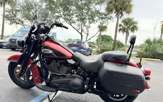 2022 Harley-Davidson Softail FLHCS - Heritage Classic 114