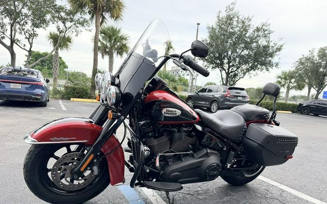 2022 Harley-Davidson Softail FLHCS - Heritage Classic 114