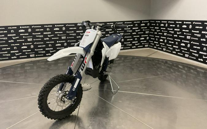 2027 HUSQVARNA EE 5 - 040237Q