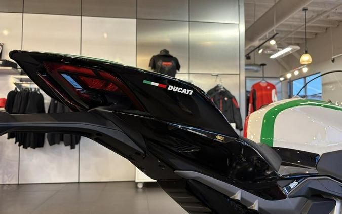 2025 Ducati Panigale V4 Tricolore