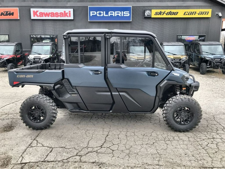 2026 Can-Am® Defender MAX Limited HD11
