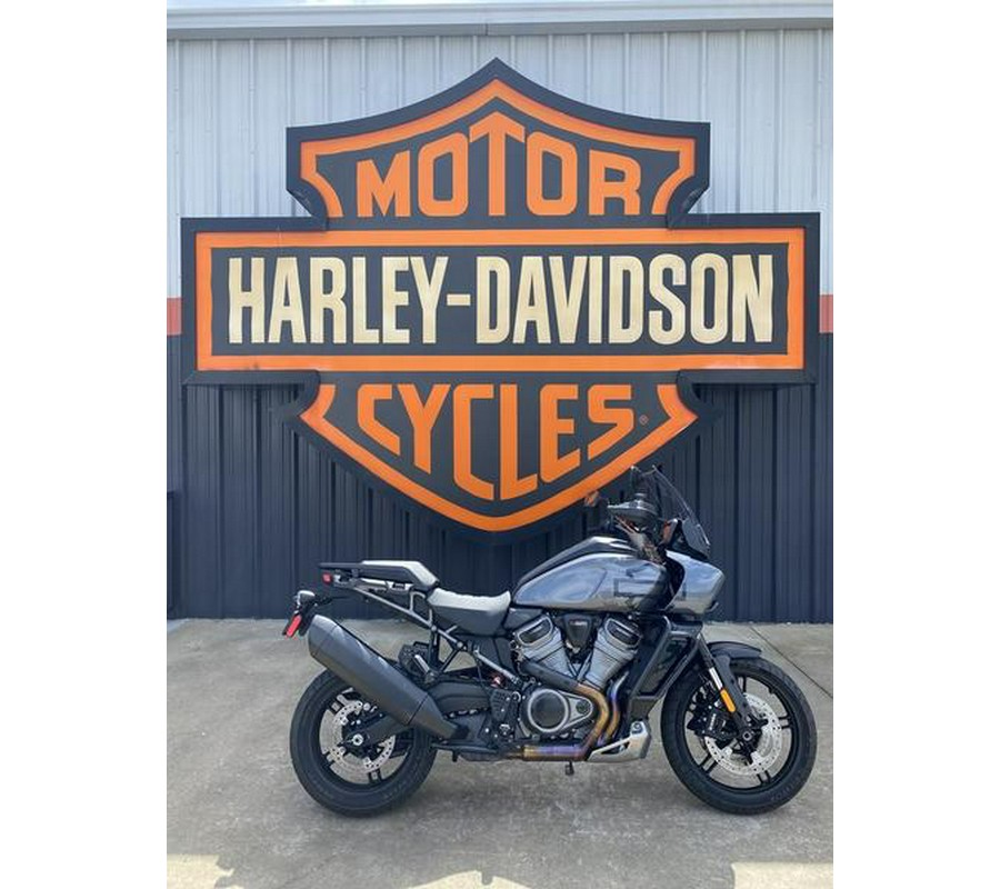 2022 Harley-Davidson® RA1250S - Pan America™ 1250 Special