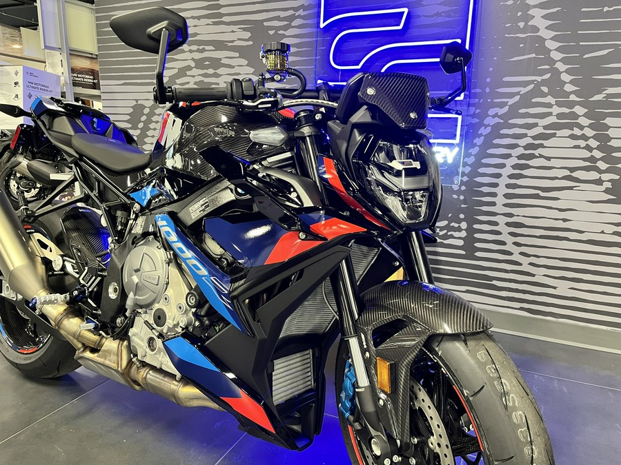 2024 BMW M 1000 R