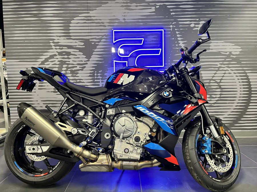 2024 BMW M 1000 R