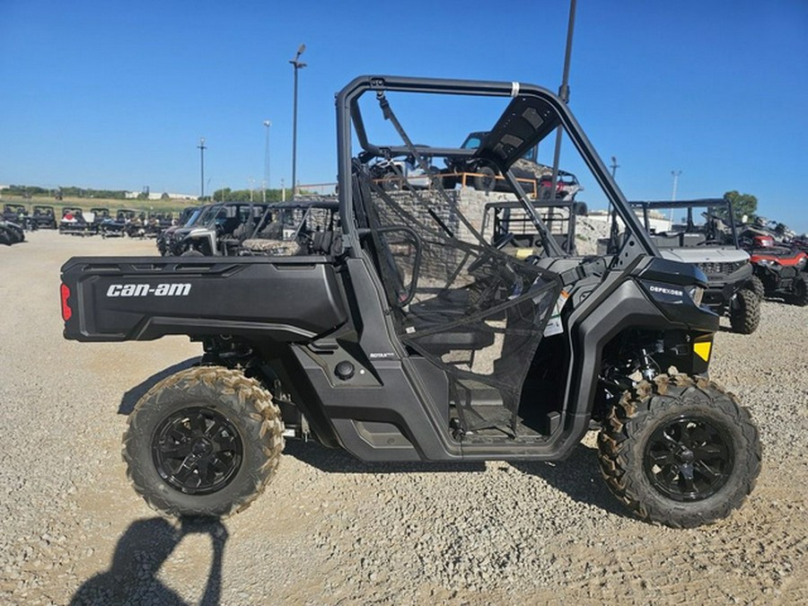 2025 Can-Am Defender DPS HD9 Stealth Black