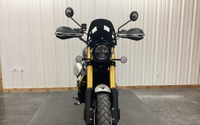 2023 Triumph Scrambler 1200 XE Chrome Edition