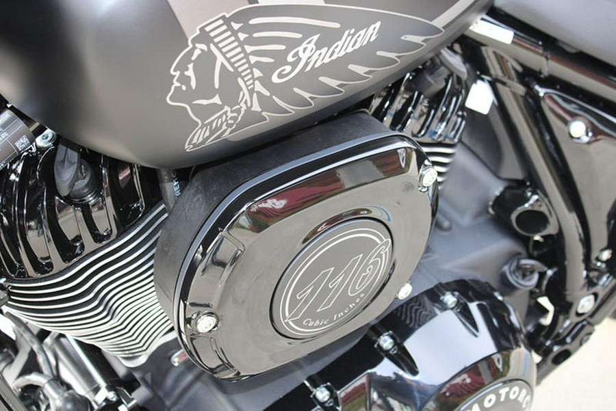 2026 Indian Motorcycle® Sport Chief RT Black Smoke