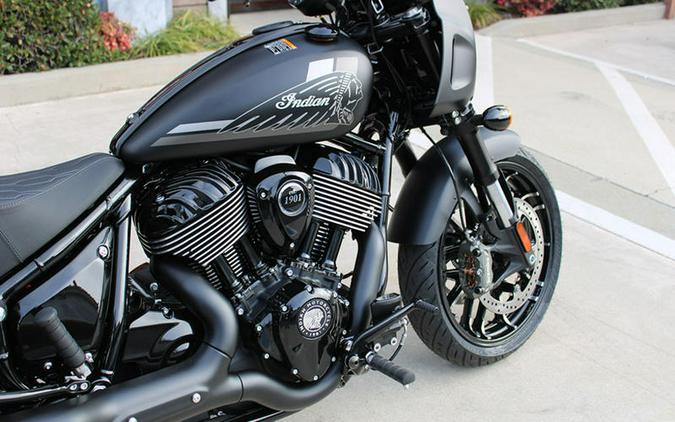 2026 Indian Motorcycle® Sport Chief RT Black Smoke