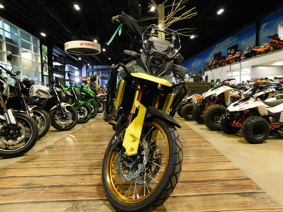 2024 Suzuki V-Strom 800DE Adventure