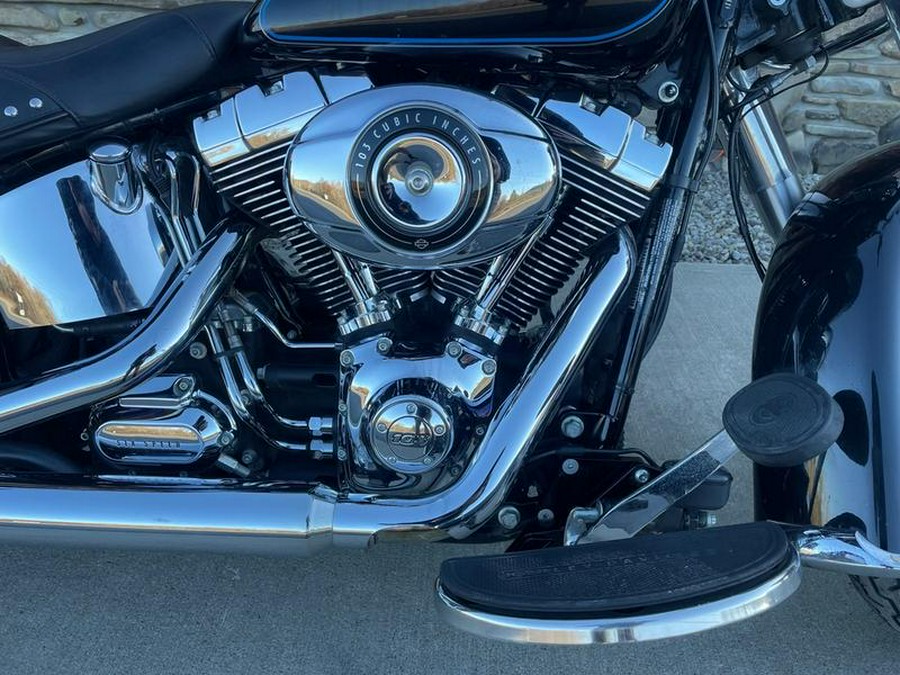 2013 Harley-Davidson® FLSTC - Heritage Softail® Classic