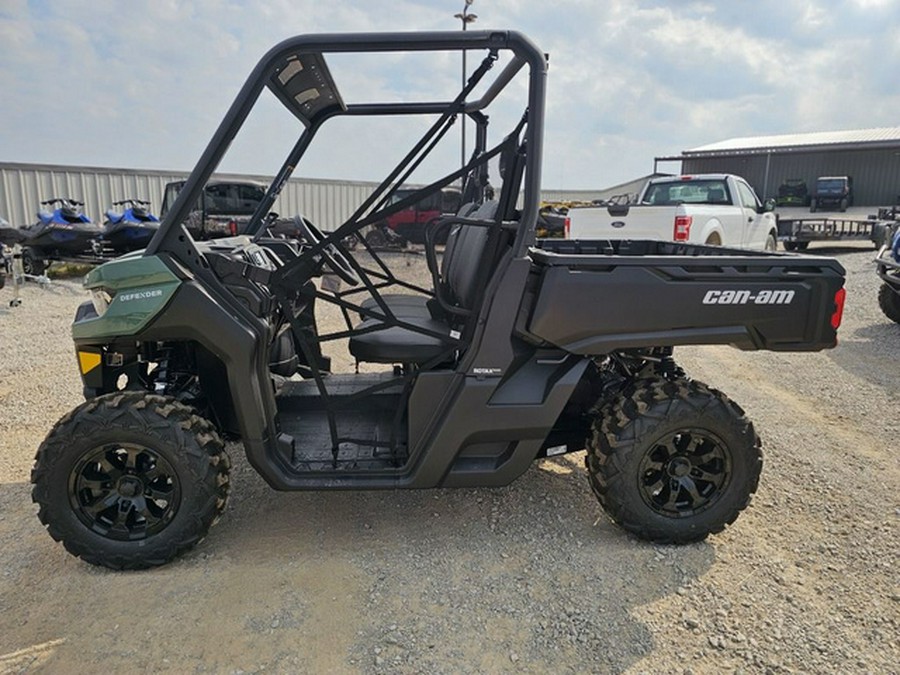 2025 Can-Am Defender DPS HD7