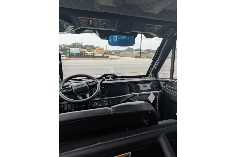 2026 Can-Am Defender MAX Limited Cab HD11 - 6MTE