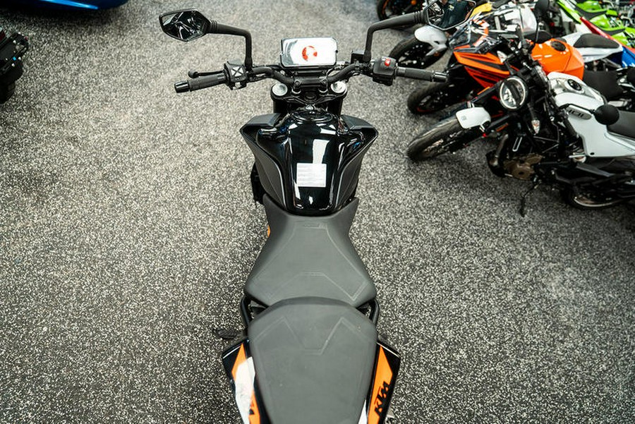 2023 KTM 390 Duke