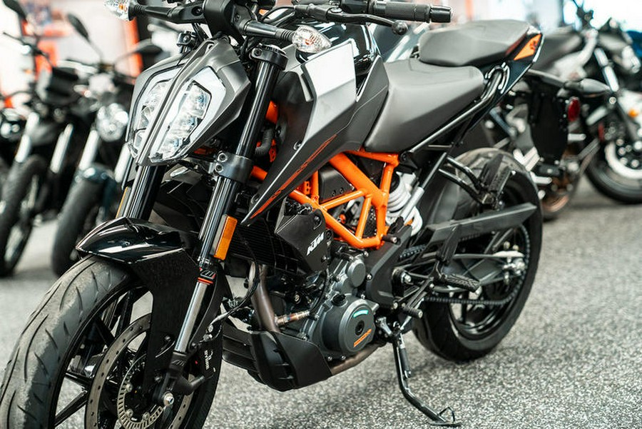 2023 KTM 390 Duke