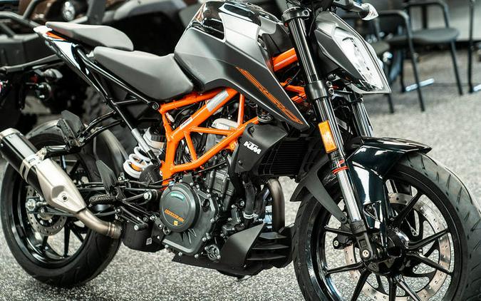 2023 KTM 390 Duke