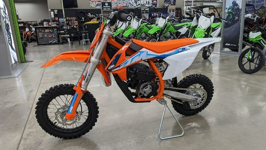 2023 KTM SX E 5