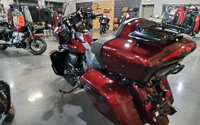 2024 Indian Motorcycle® Roadmaster® Dark Horse®