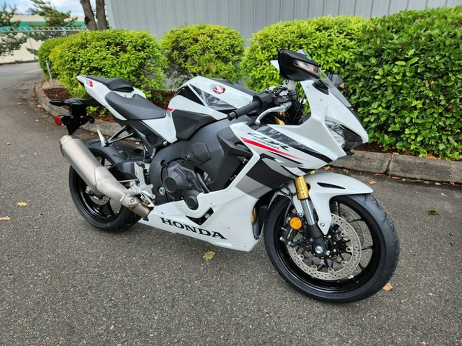 2026 Honda CBR1000RR ABS