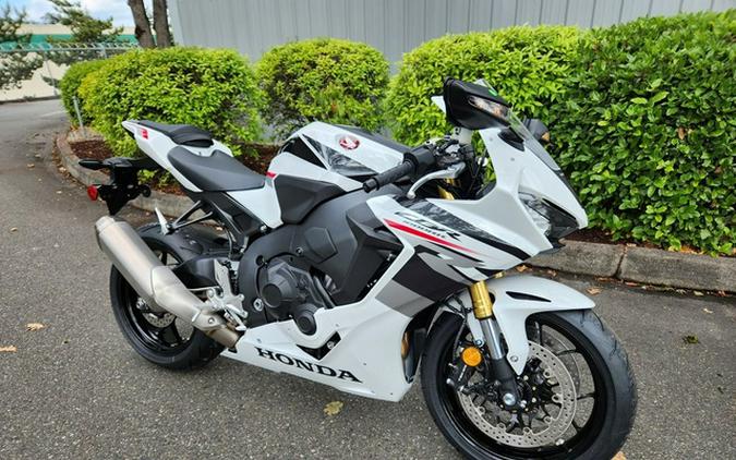2026 Honda CBR1000RR ABS