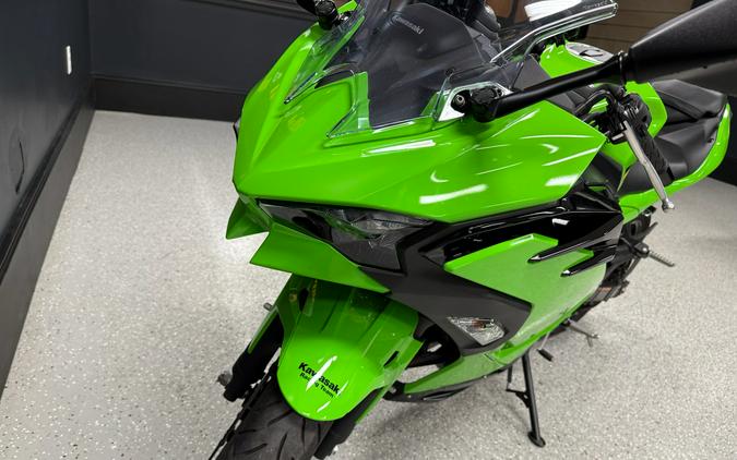 2025 Kawasaki Ninja® 500 KRT Edition