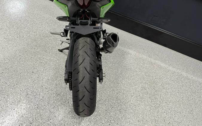 2025 Kawasaki Ninja® 500 KRT Edition