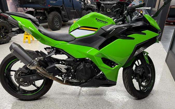 2025 Kawasaki Ninja® 500 KRT Edition