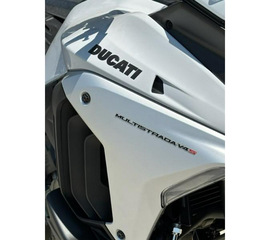 2023 Ducati MULTISTRADA V4 TRAVEL W RADAR