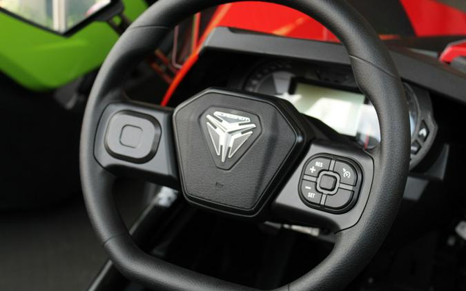 2025 Slingshot Slingshot S (AutoDrive)