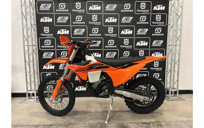 2027 KTM 350 XC-F