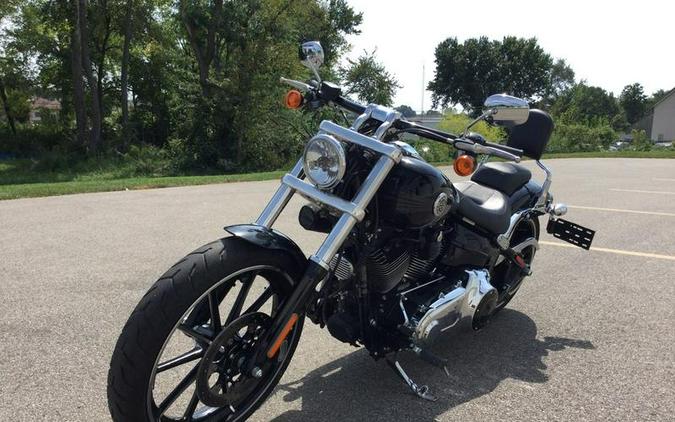 2015 Harley-Davidson® FXSB - Softail® Breakout®