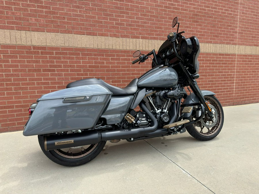 2022 Harley-Davidson Street Glide ST