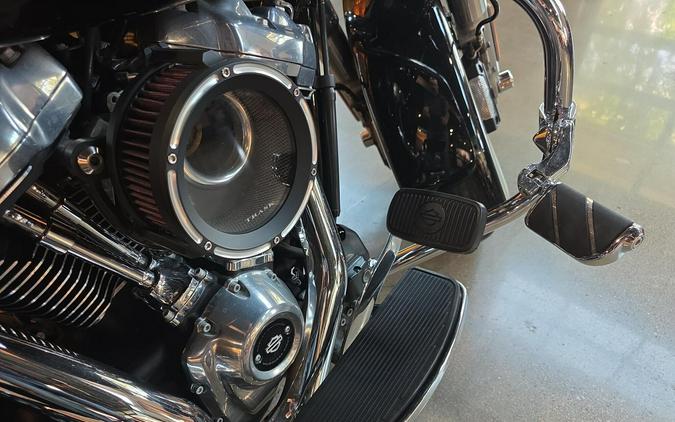 2000 Harley-Davidson® Electra Glide® Standard FLHT