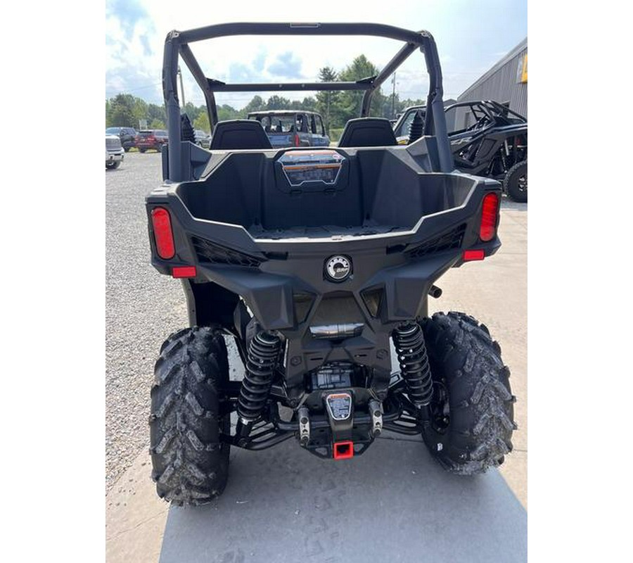 2024 Can-Am® Maverick Trail DPS 1000