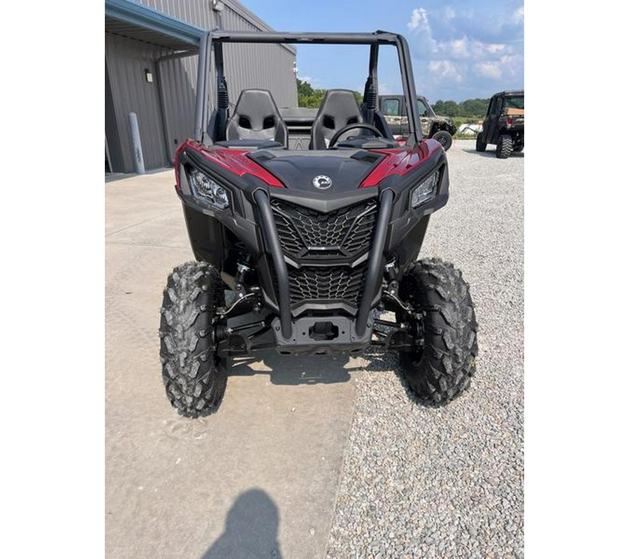 2024 Can-Am® Maverick Trail DPS 1000