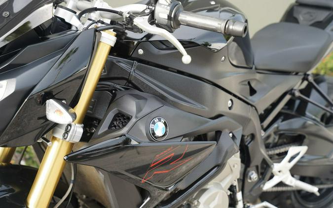 2019 BMW S 1000 R