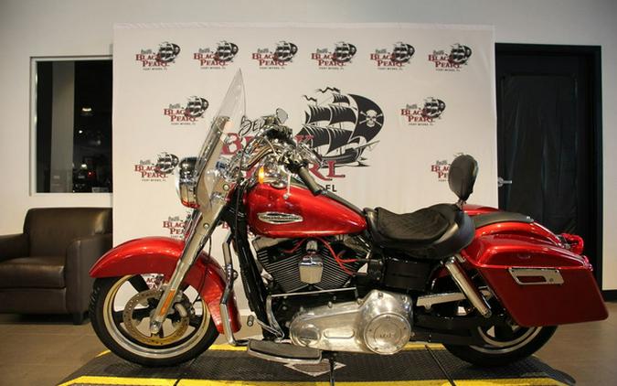 2012 Harley-Davidson Dyna Glide FLD - Dyna Switchback