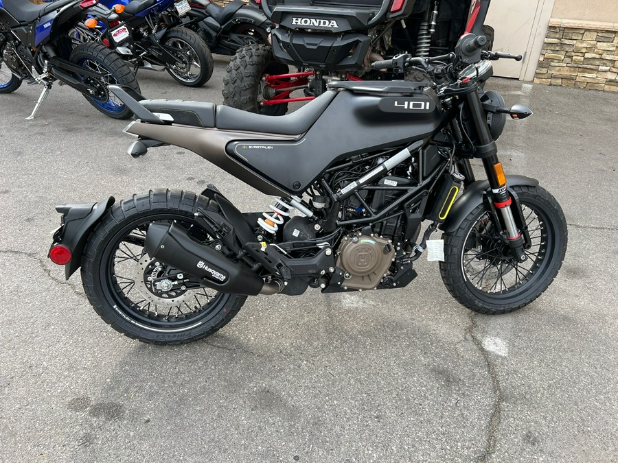 Sold Out - 2023 Husqvarna 401 Svartpilen