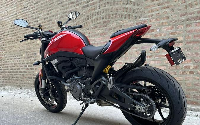 2023 Ducati Monster Plus