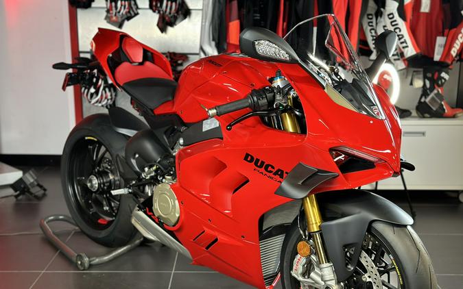 2024 Ducati PANIGALE V4 S