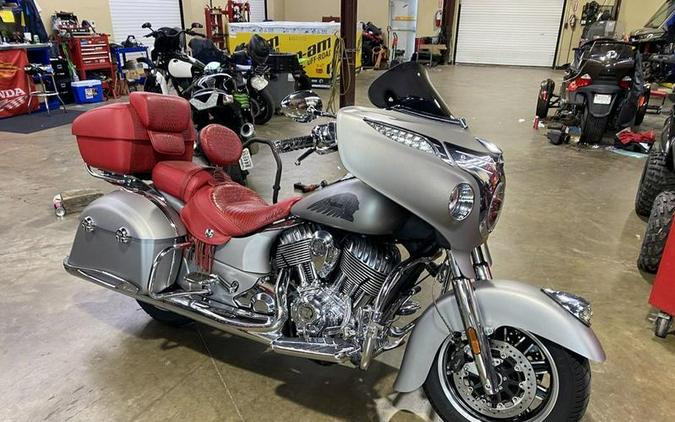 2016 Indian Motorcycle® Chieftain® Silver Smoke