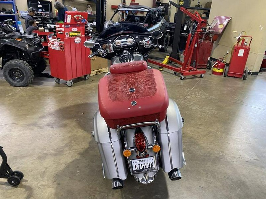 2016 Indian Motorcycle® Chieftain® Silver Smoke