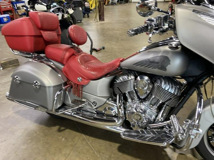 2016 Indian Motorcycle® Chieftain® Silver Smoke