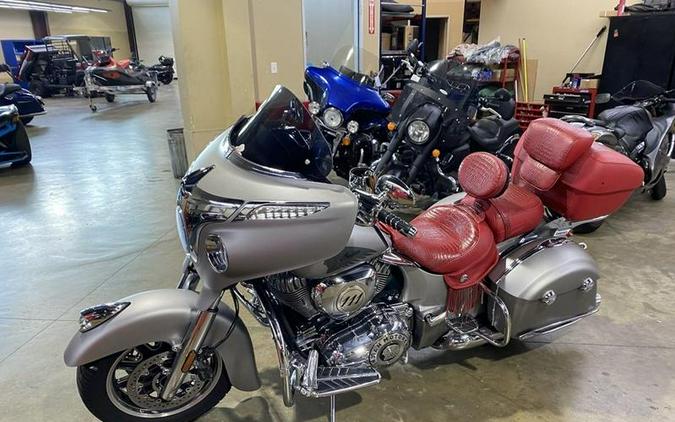 2016 Indian Motorcycle® Chieftain® Silver Smoke